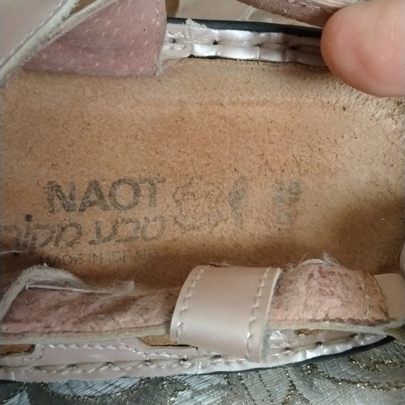 NAOT SANDALS - Picture 9 of 9